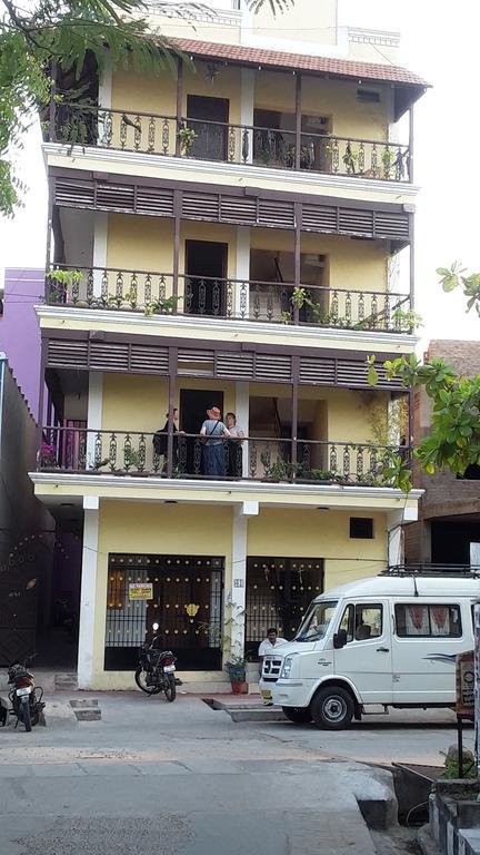 بونديتْشيري Villa Olivia المظهر الخارجي الصورة